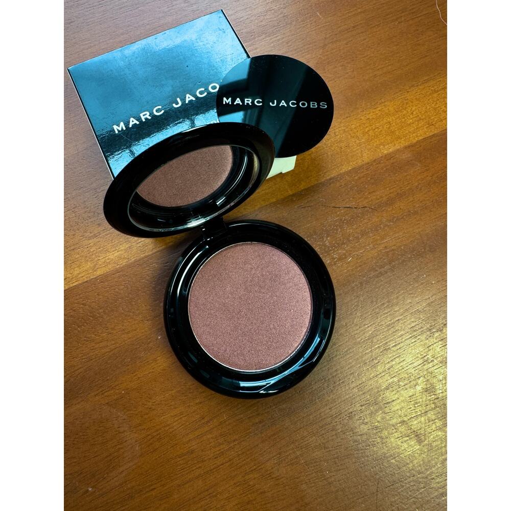 Marc Jacobs O!mega Shadow 570 O! Yeah NEW